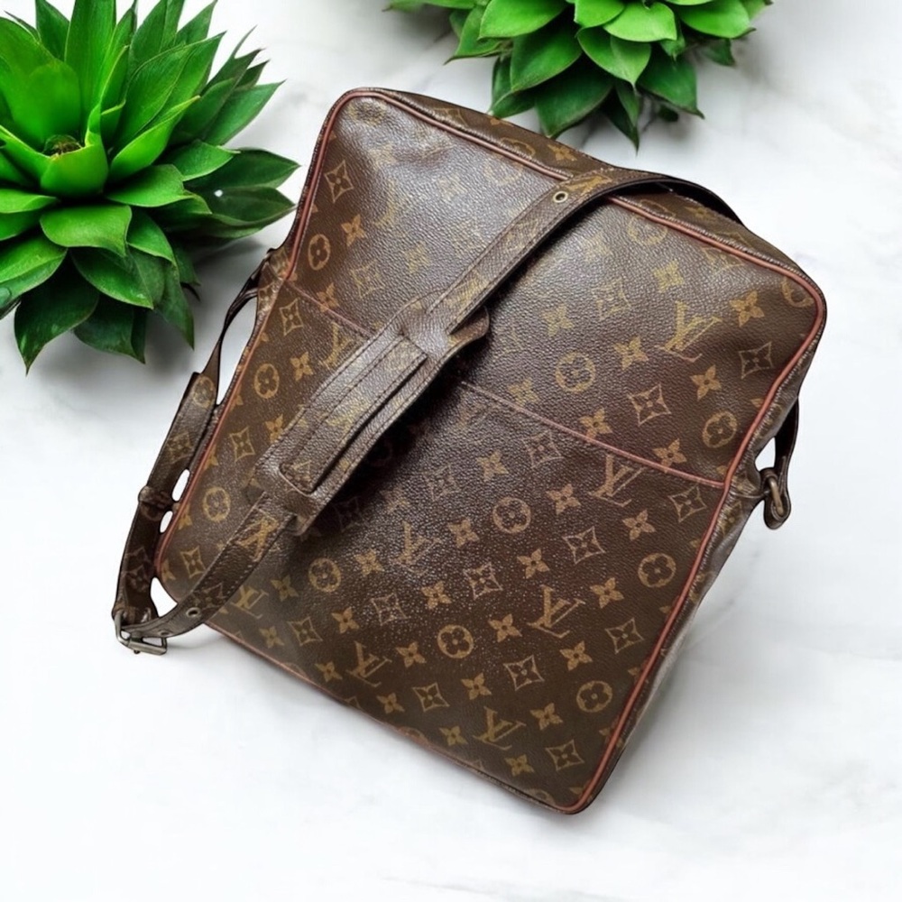 SOLD - 💎Authentic Louis Vuitton Monogram Marceau GM